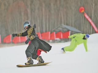 开板啦，“热”“雪”沸腾滑起来！