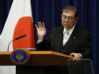 日本政府拟推21.9万亿日元刺激计划，包括向低收入家庭提供现金补助、对半导体和AI的投资