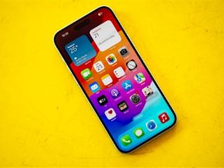 曝iPhone 18 Pro Max升级LTPO+面板：苹果史上最好的手机屏幕