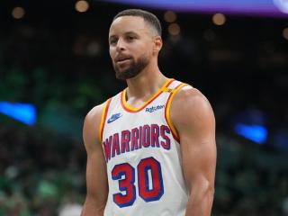 NBA战报：文班亚马25+7+9+3帽，维金斯20分，库里低迷，勇士94-104遭马刺逆转