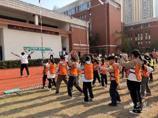 永热爱，敢向前 团体辅导活动点燃学生热情与勇气