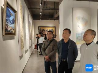 “研究与创作”——第六届海南省书画院书画师作品展海口展出