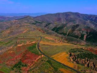 赤峰市松山区：“四好农村路”绘就乡村振兴新“途”景