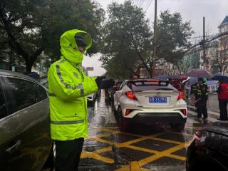 降温+降雨！邹平公安提醒您：天冷加衣，雨天慢行