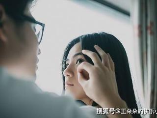 男人对你动心了，不一定会明说，但这4个“信号”却根本藏不住！