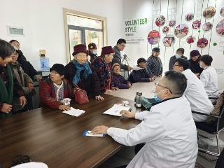 临沂市人民医院到临沭县玉山镇开展义诊活动