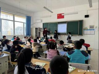 以研促教 共同成长——广平镇双庙魏小学开展数学教研活动