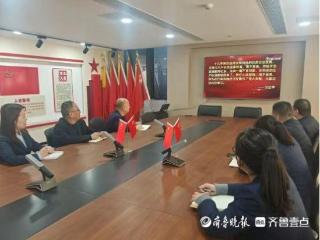 鄄城农商银行开展学习先进典型活动