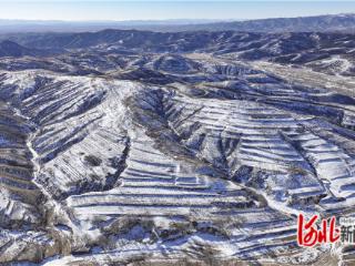 雪降尚义 好一派北国风光