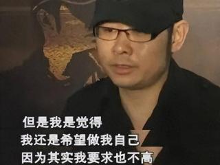 原来她就是陪伴刀郎30年的妻子，难怪刀郎会以这种方式再登神坛！