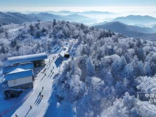 在吉林遇见中国的Whistler｜长白山万达 独one无two的顶奢之旅