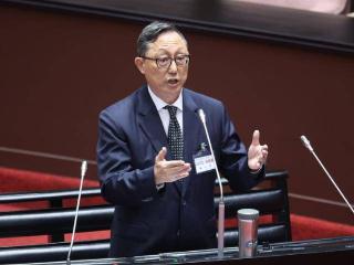 姚立明任“红衫军”二把手时被控诈骗，民代：没资格担任“大法官”