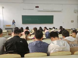 “四维一体”推动我为同学做实事显实效