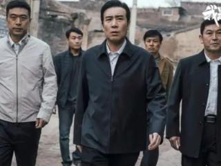 《我是刑警》大火，同期3部刑侦剧惨成炮灰，《猎罪图鉴2》最吃亏