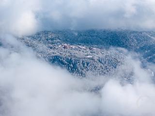 南川：云海冰雪交织，宛如人间仙境