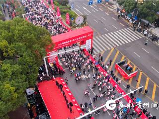 贵州红·山水越野挑战赛（第八站）黔西南·兴仁 | 苗族板凳舞活力四射 布依族铜鼓催人奋进