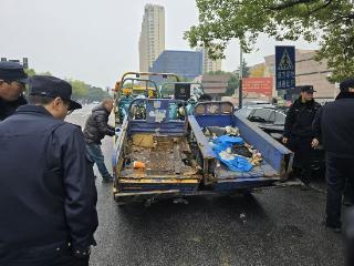 南京孝陵卫城管中队：街巷整治显成效，市容环境焕新颜