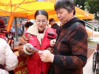 无锡移动开展国家宪法日普法宣传活动