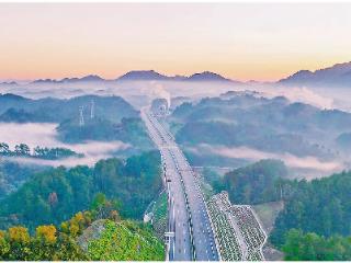 蝶变国道线 通途联山乡