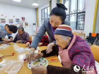 康养城市的咸宁样板丨托起幸福“夕阳红”