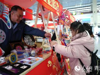 2025年春运高原铁路预计发送旅客200万人次