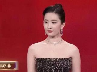 女演员长相有多重要？看《锦囊妙录》中胡冰卿和李嘉鑫就知道了