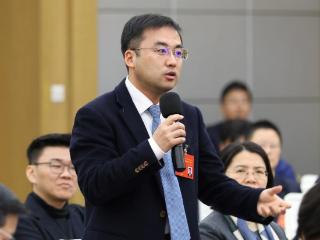 两会申言︱姜雪峰委员：建议建立“实习教育”，实现就业体系系统性架构