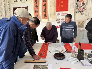 文化进万家丨青岛市即墨区蓝村街道开展“新生活·新风尚·新年画”活动