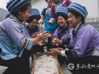 贵州望谟：边界村弥漫的糯香年味