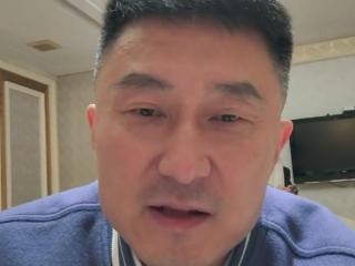 八连胜杜锋发视频！全程致谢球迷，徐杰与杜锋互夸，晚安手势亮了