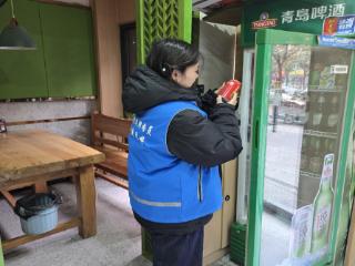 任城区南苑街道凤翔社区开展食品安全排查活动