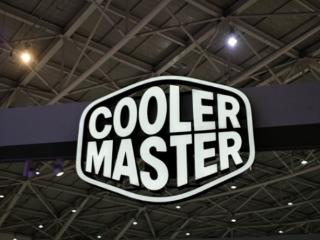 酷冷至尊推出MasterLiquid 360 Core II AIO：六边形无限镜冷头