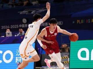 北京104-86战胜深圳，赛后迎来2喜2忧，奥莫特+2老将太垮了！