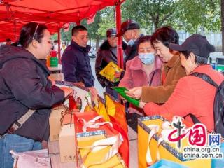 湖南泸溪举办茶叶年货节 本地优质茶受青睐