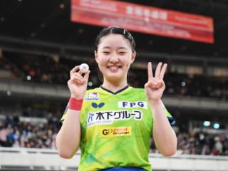 张本美和获全日青女单三连冠，与福原爱持平，仅比石川佳纯少一个