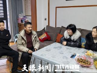 织金县委编办开展春节走访慰问活动