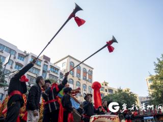 【新春走基层】册亨：多彩“村晚”迎新年