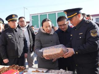 菏泽市市场监管局党组书记、局长王敏带队开展农村大集食品安全专项检查