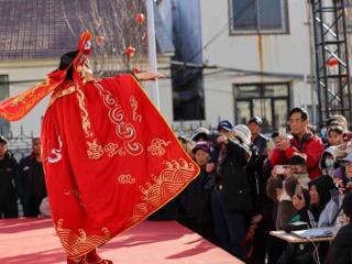 春节·我们的村晚——宁河区板桥镇盆罐庄村入选全国2025年春节“村晚”示范展示点 扫码阅读手机版