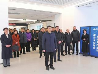 我市举行"深入开展入企服务 全力推进重点项目 加快建设国家先进制造业重要承载地"活动