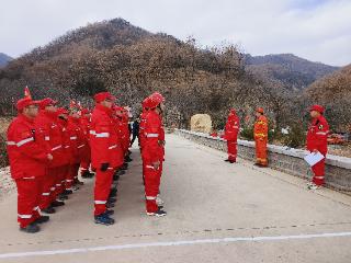 以练为战强技能 枕戈待旦保平安——泰山景区管委消防队、玉泉寺管理区联合森林消防新年第一训