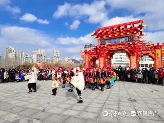 赏非遗、品年味！烟台庆新春秧歌进城民俗展演暨非遗大集精彩开场