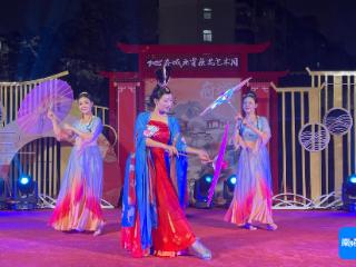 展现花舞之美！海口府城元宵换花节换花舞演绎活动让市民游客大饱眼福