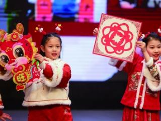 报到日遇上元宵节，中小学校园年味足