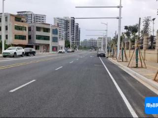 海口江东新区江秀北路完工通车