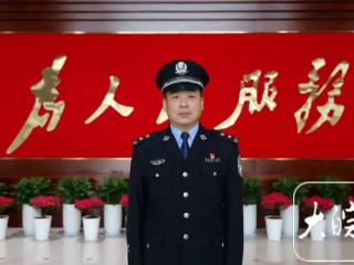 榜样｜芜湖民警汤伦虎：以数据为刃，用忠诚铸就警界传奇