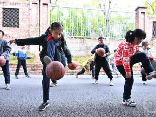 新学期“动”起来！每天两次大课间体育活动进入重庆中小学课表