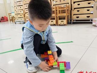 探索小小乐高 开启大大世界——东营区文苑幼儿园开启乐高之旅