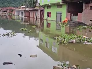 玻利维亚暴雨已致30人死亡