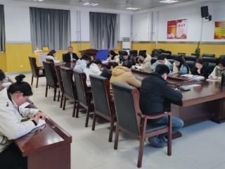 泰安师范附属学校硕元学校开启新学期教研之旅